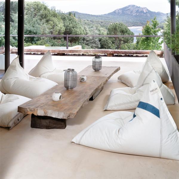 Génois Bean Bag-Contract Furniture Store for hospitality, leisure & commercial projects