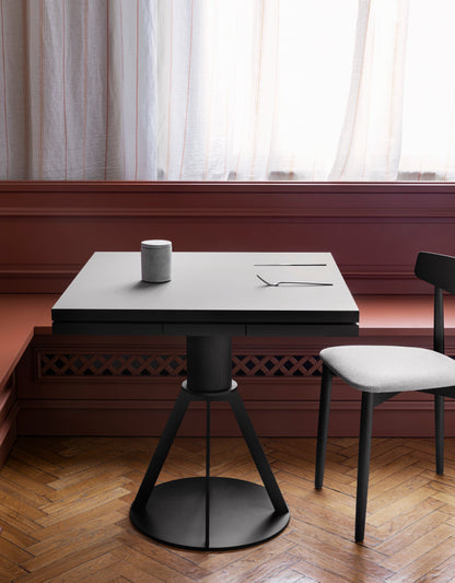 Geronimo Dining Table-Contract Furniture Store for hospitality, leisure & commercial projects