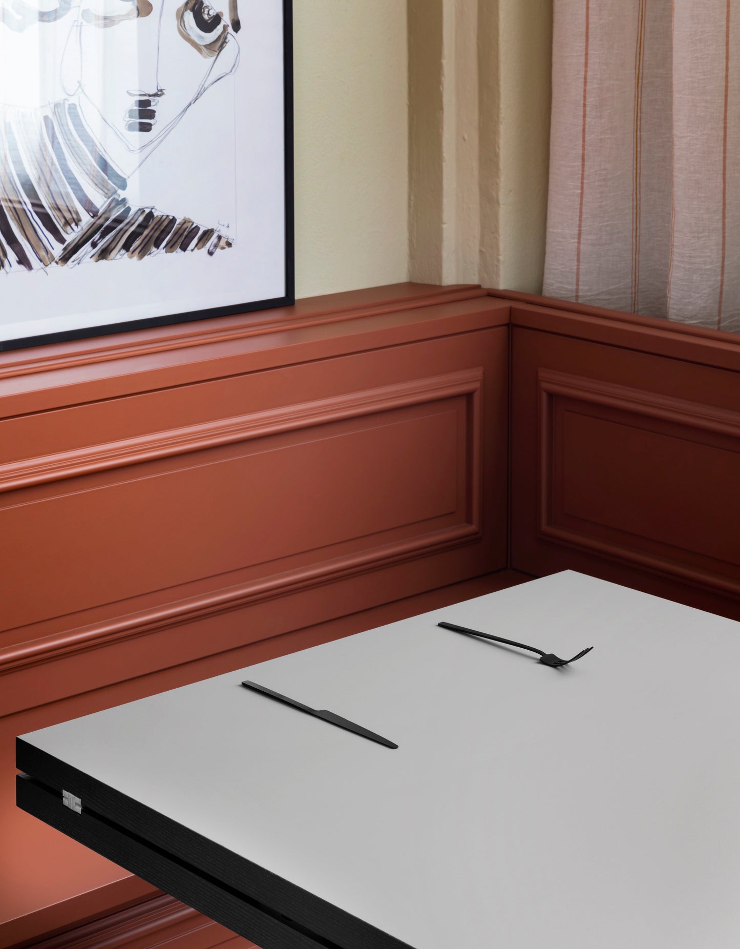 Geronimo Dining Table-Contract Furniture Store for hospitality, leisure & commercial projects