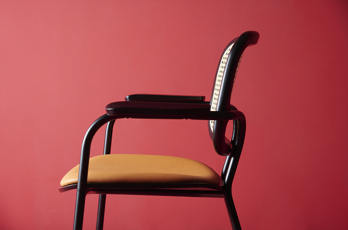 Ghibli Home Edition Armchair-Contract Furniture Store for hospitality, leisure & commercial projects