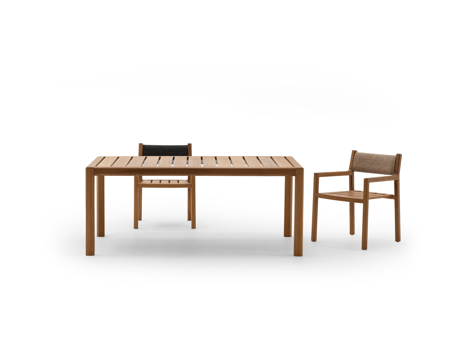 Gianna 2571 Armchair-Contract Furniture Store for hospitality, leisure & commercial projects