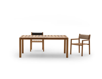 Gianna 2571 Armchair-Contract Furniture Store for hospitality, leisure & commercial projects