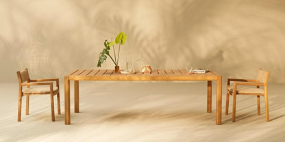 Gianna 2571 Armchair-Contract Furniture Store for hospitality, leisure & commercial projects