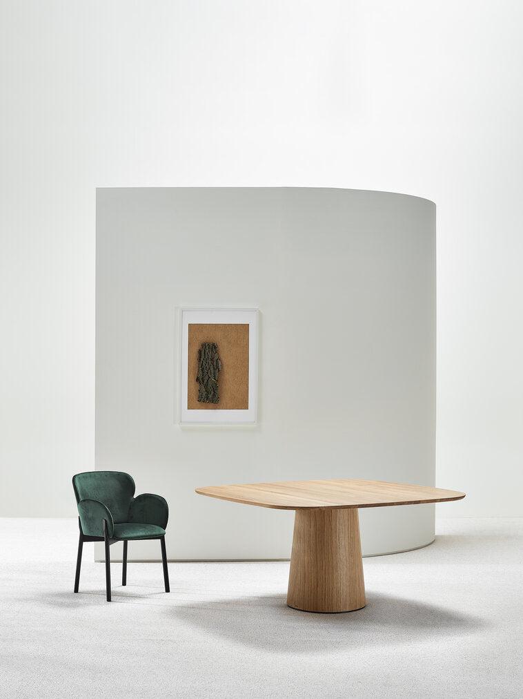 Ginger Armchair-Contract Furniture Store for hospitality, leisure & commercial projects