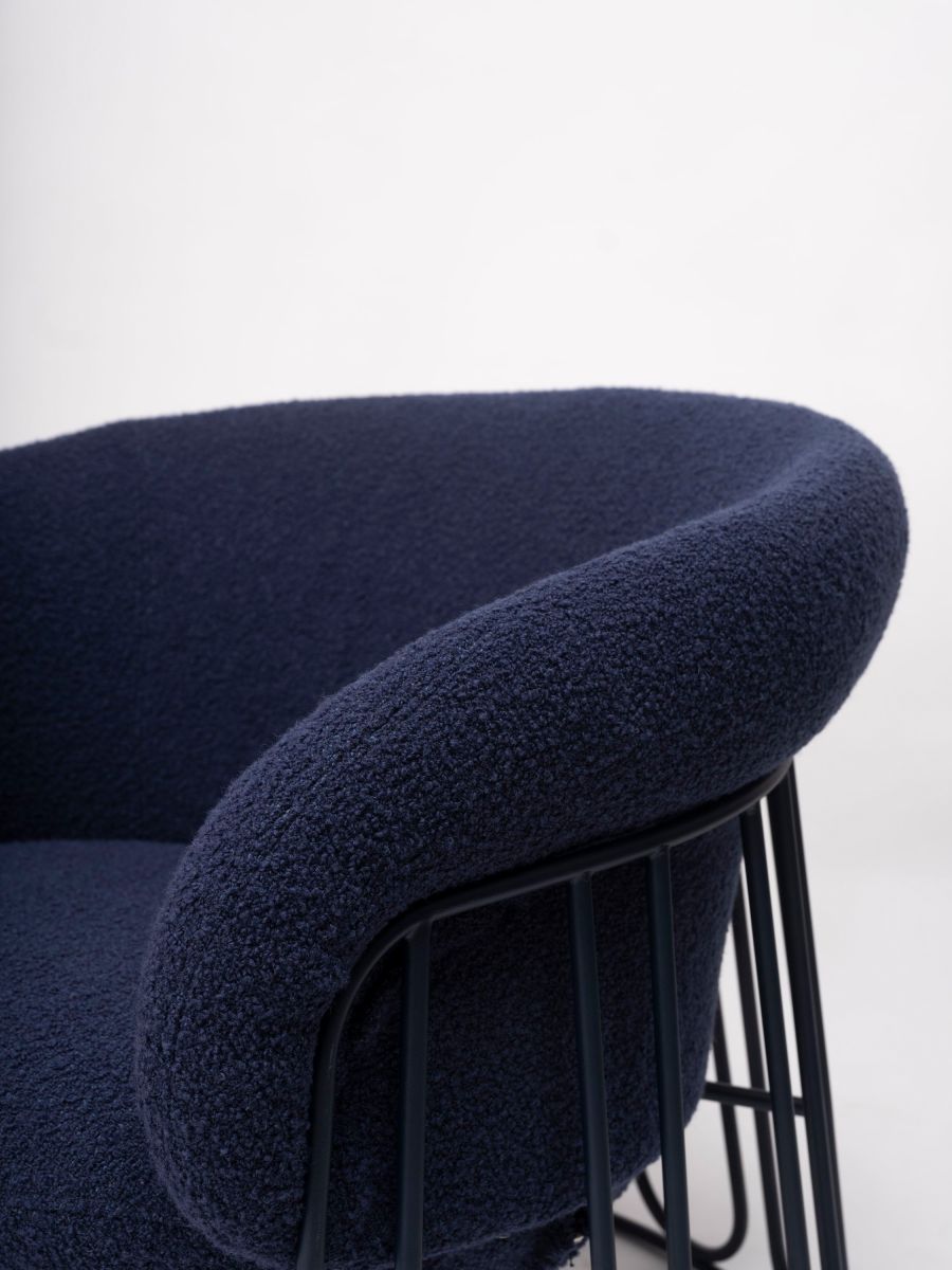 Ginger Sled Lounge Chair-Contract Furniture Store for hospitality, leisure & commercial projects