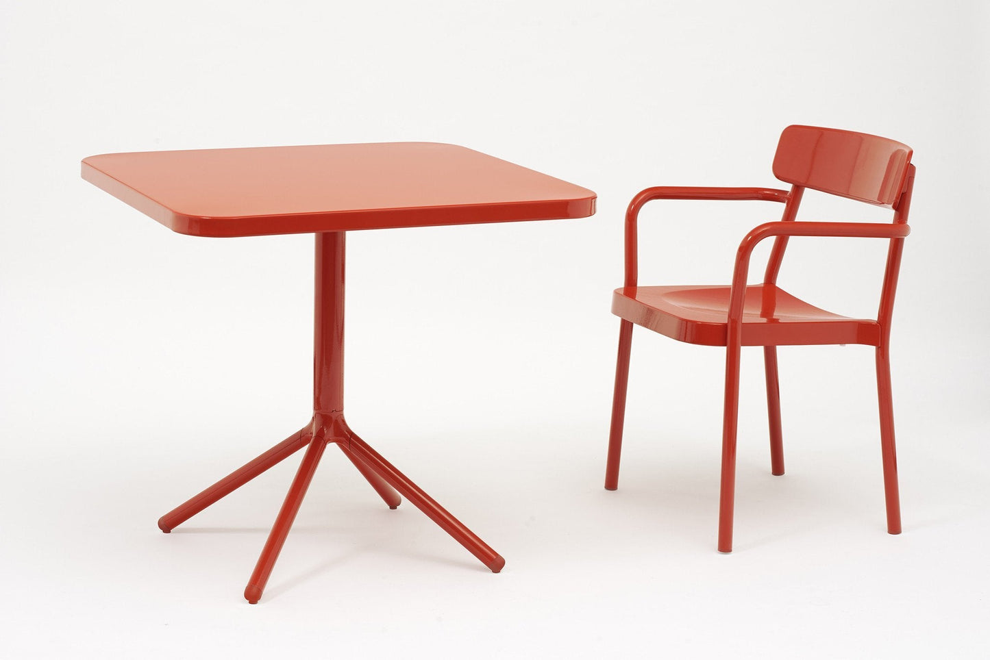 Grace Dining Table