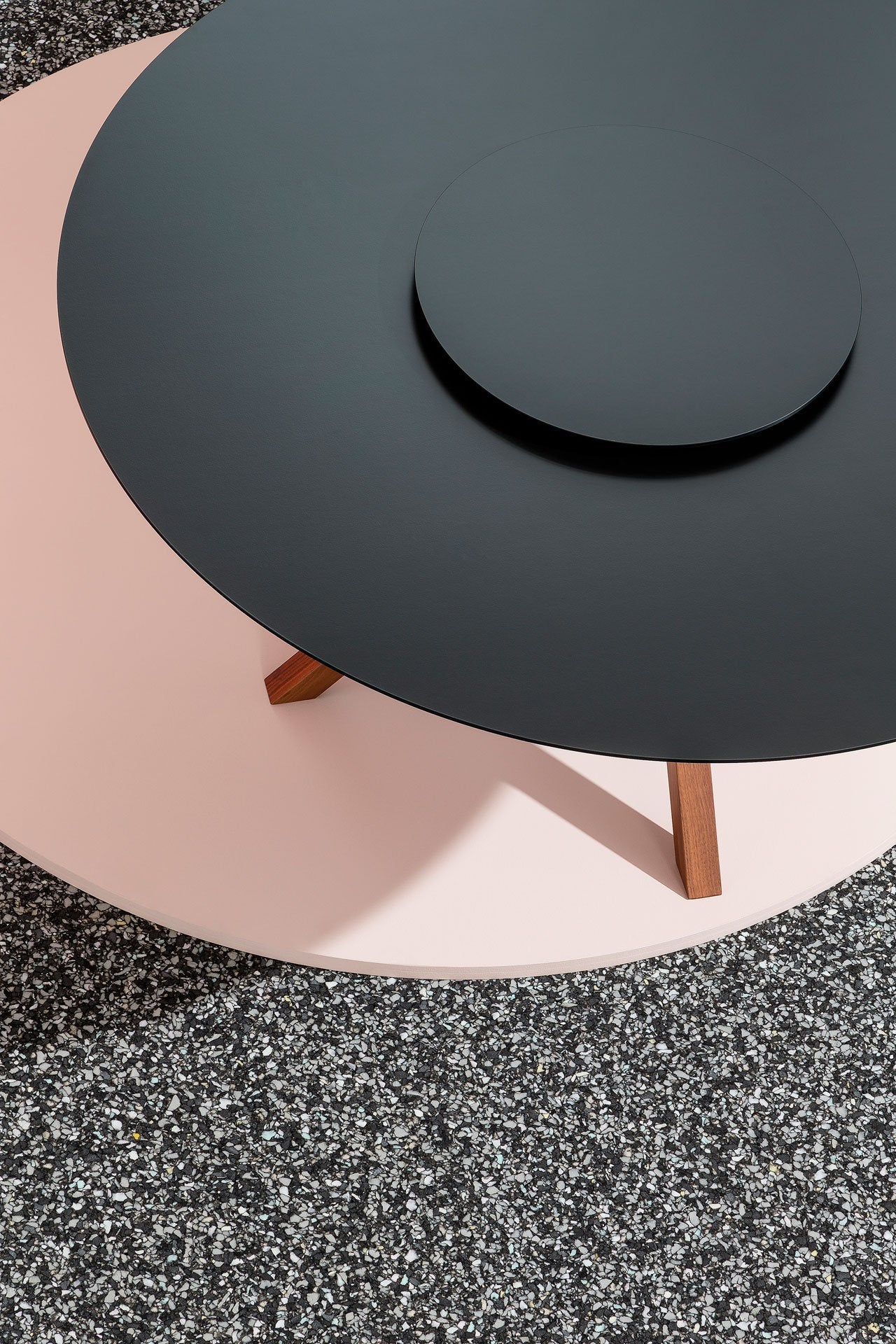 Grapevine Dining Table
