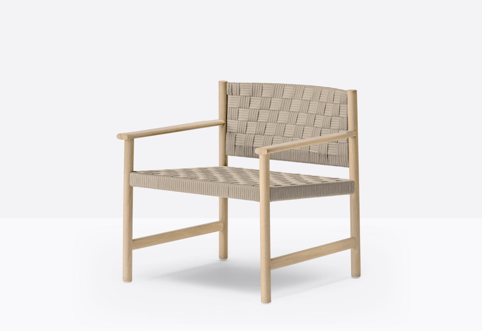 Griante 3799 Lounge Armchair-Contract Furniture Store for hospitality, leisure & commercial projects