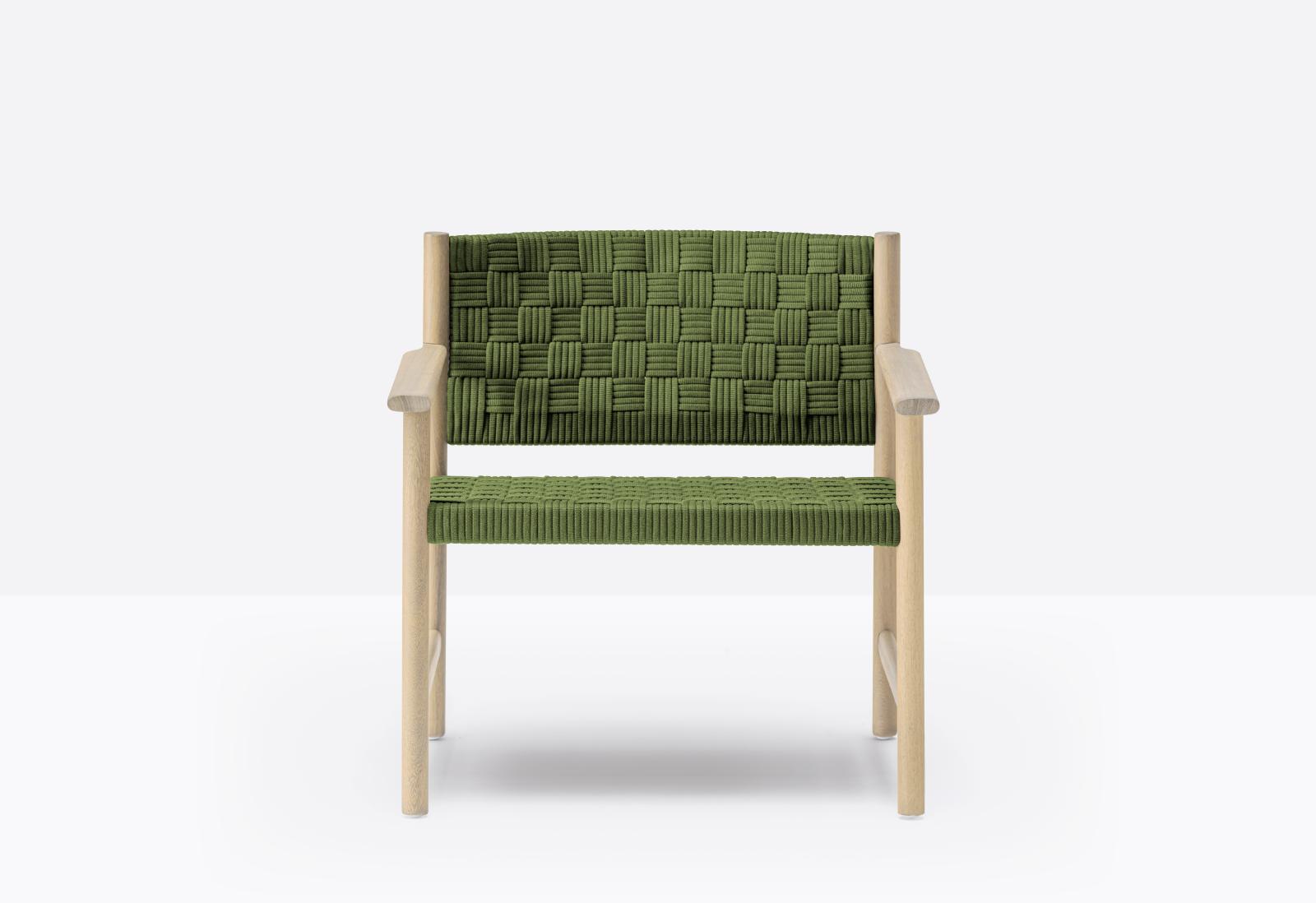 Griante 3799 Lounge Armchair-Contract Furniture Store for hospitality, leisure & commercial projects