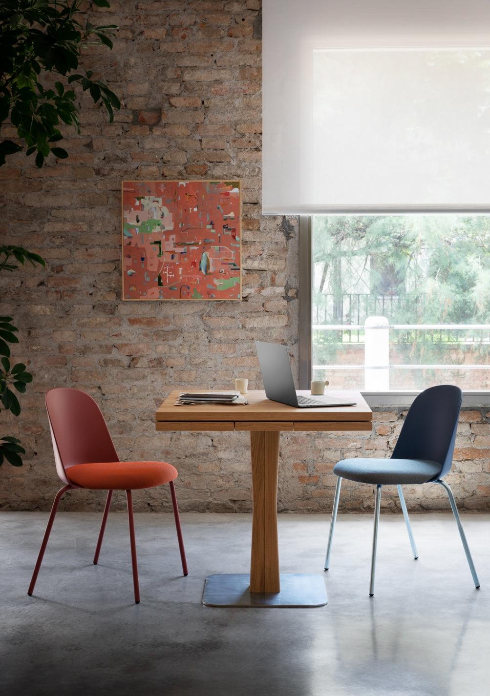 Gualtiero Dining Table-Contract Furniture Store for hospitality, leisure & commercial projects