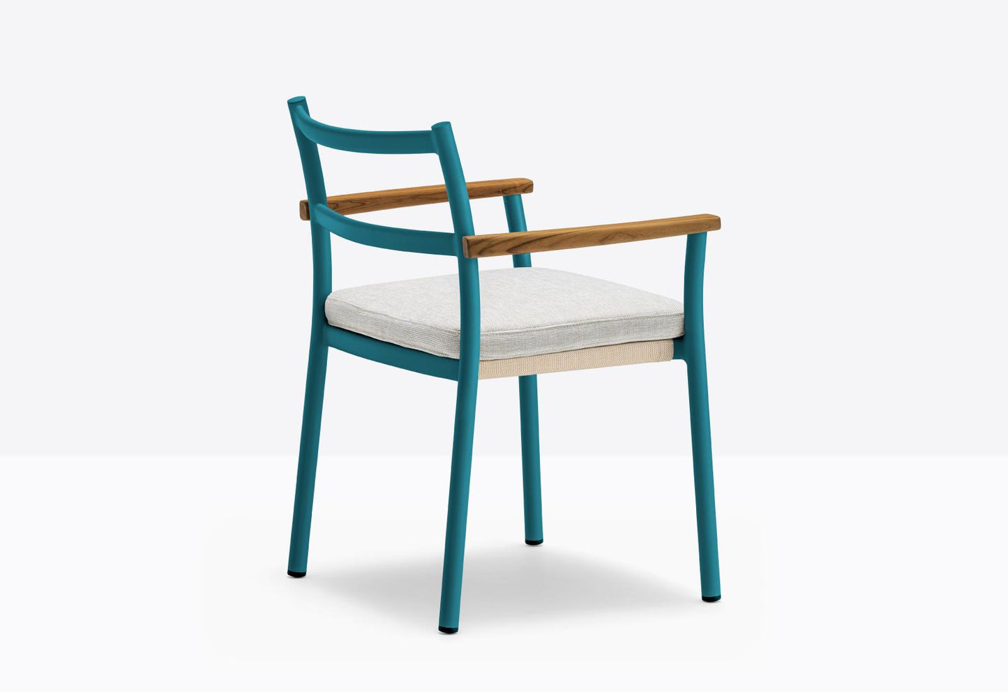 Guinea 3694 Armchair-Contract Furniture Store for hospitality, leisure & commercial projects