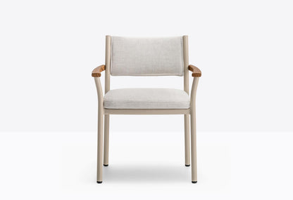 Guinea 3694 Armchair-Contract Furniture Store for hospitality, leisure & commercial projects