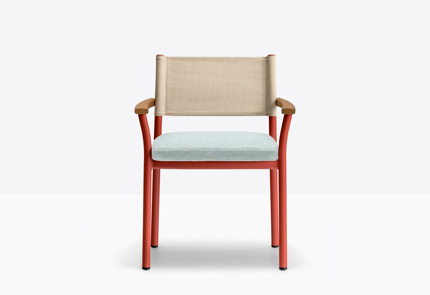 Guinea 3695 Armchair-Contract Furniture Store for hospitality, leisure & commercial projects