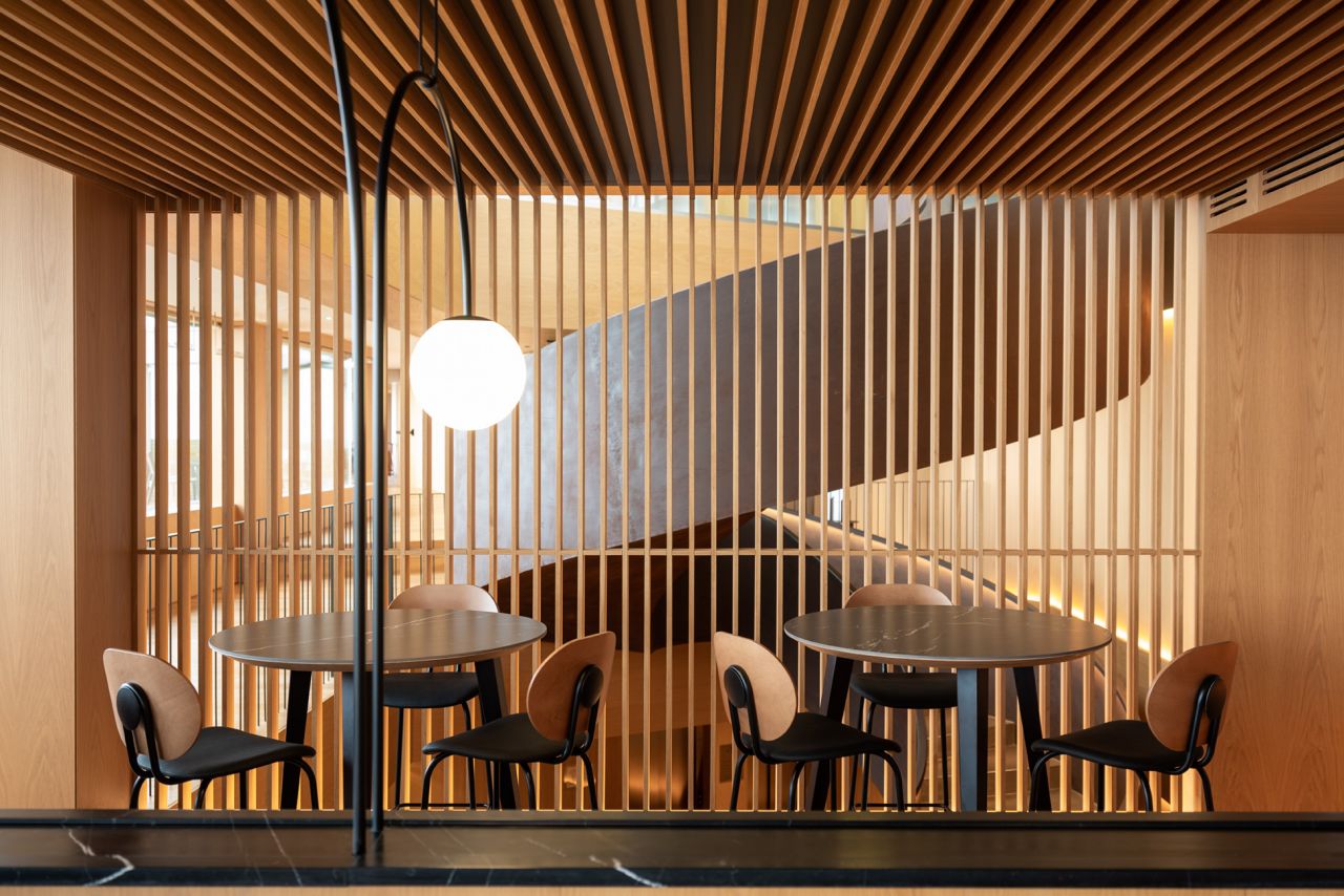 Hari High Stool-Contract Furniture Store for hospitality, leisure & commercial projects