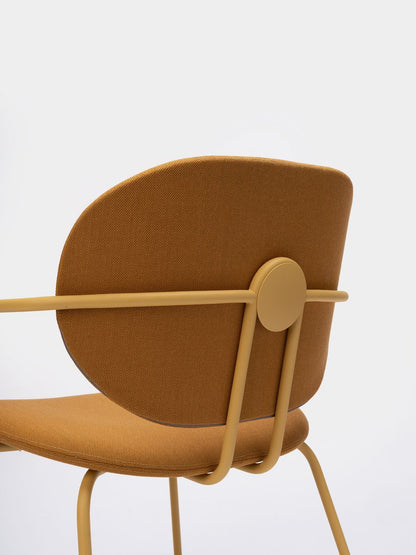 Hari Lounge Armchair-Contract Furniture Store for hospitality, leisure & commercial projects