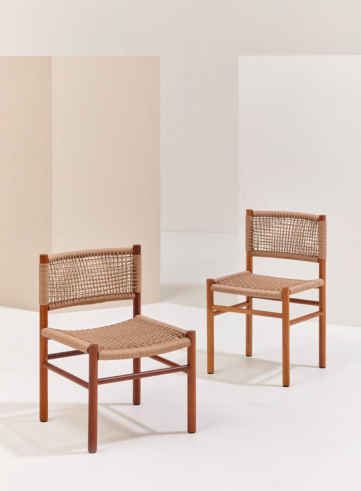 Harry's 816 Lounge Chair-Contract Furniture Store for hospitality, leisure & commercial projects