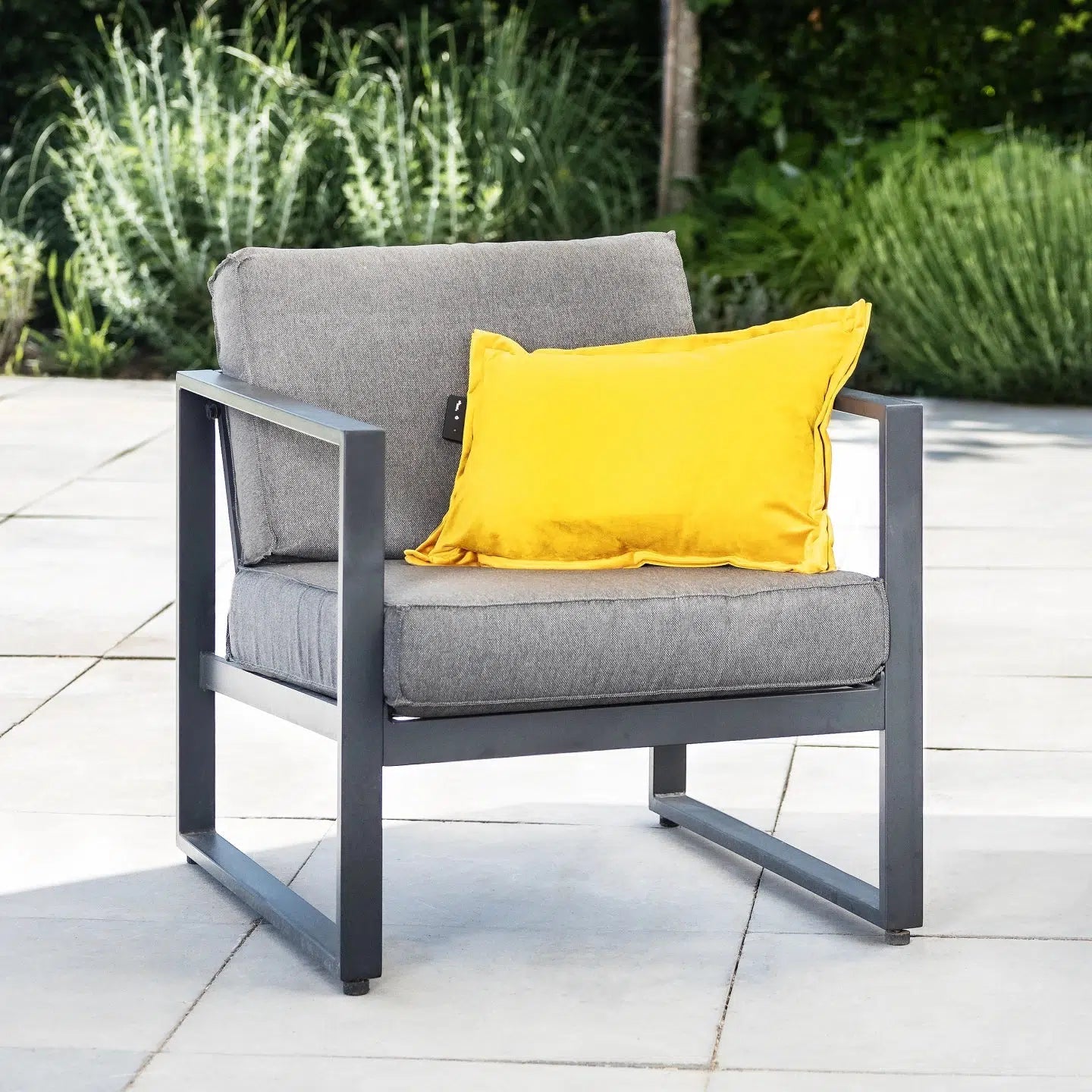 Heated Pillow-Contract Furniture Store for hospitality, leisure & commercial projects