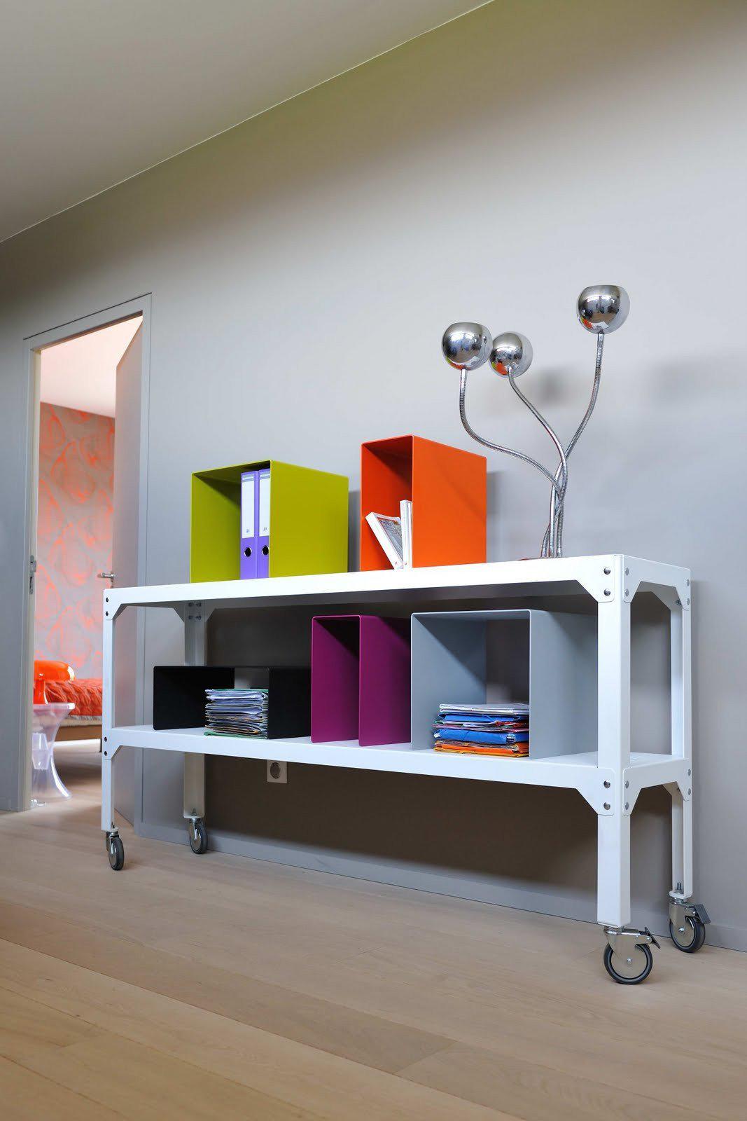 Hegoa Shelving Unit
