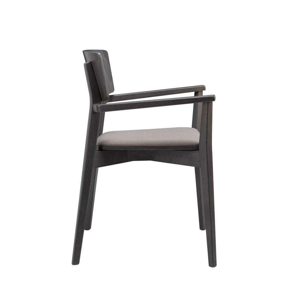 Hellen PO02 Armchair-Contract Furniture Store for hospitality, leisure & commercial projects