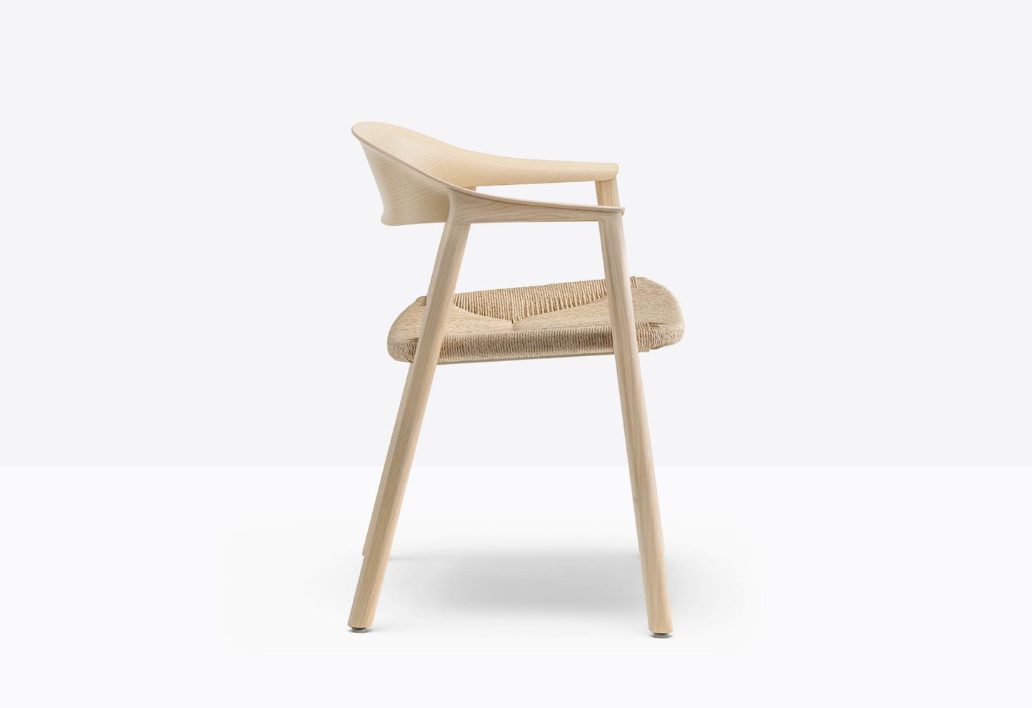 Héra Straw 2864 Armchair-Contract Furniture Store for hospitality, leisure & commercial projects