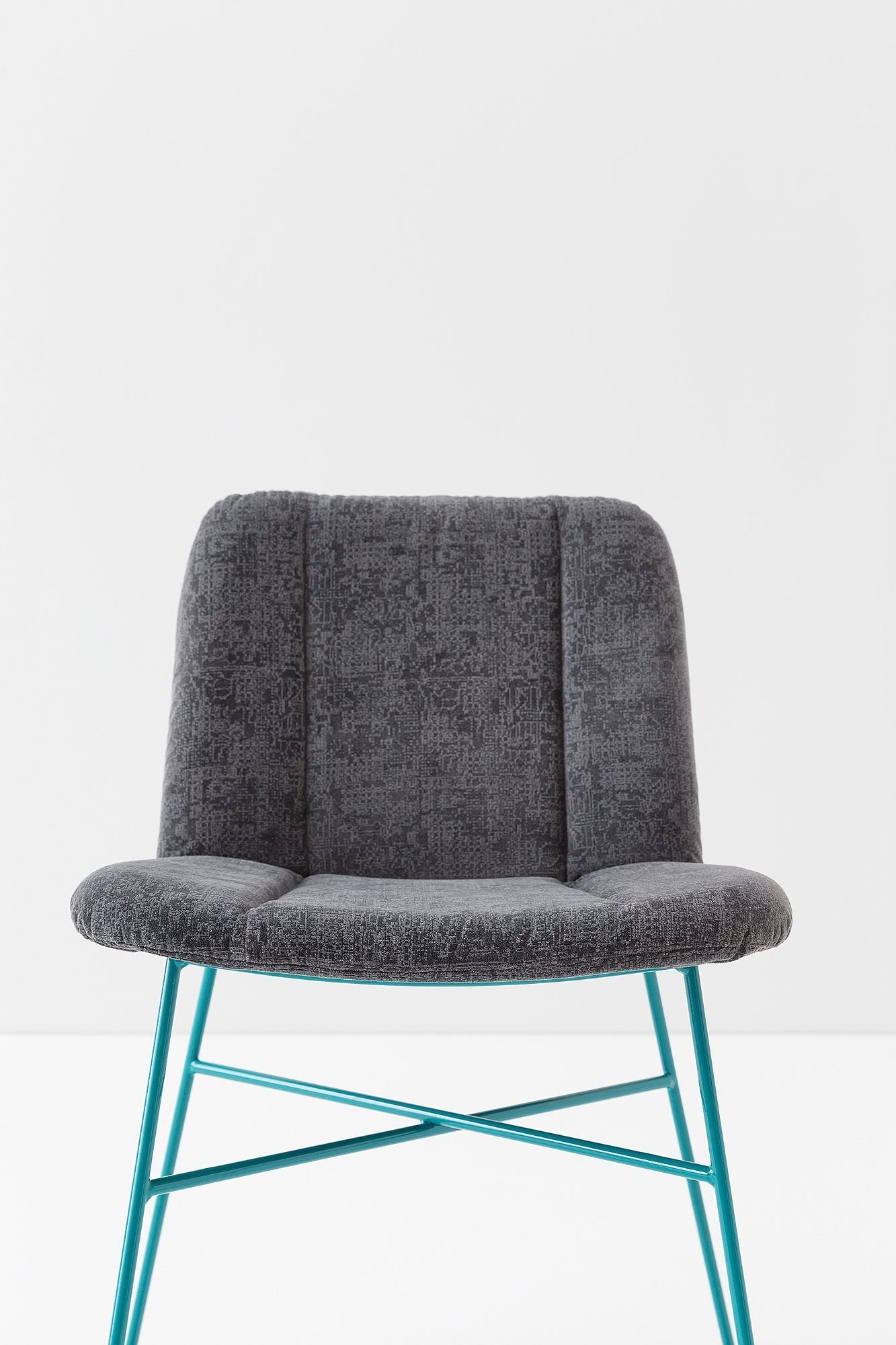 Hippy 637 Side Chair