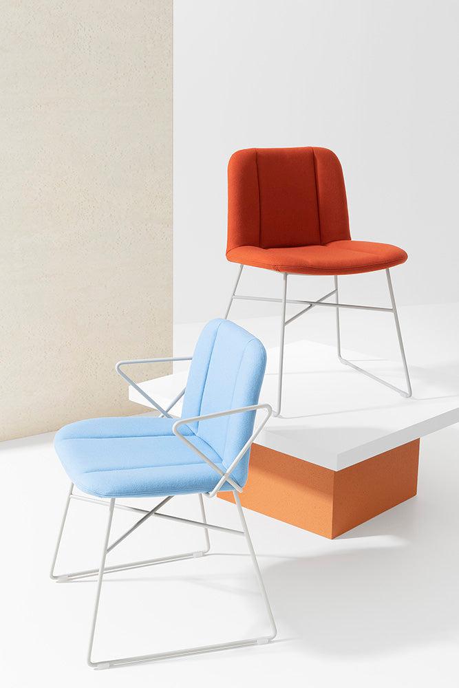 Hippy 638 Side Chair