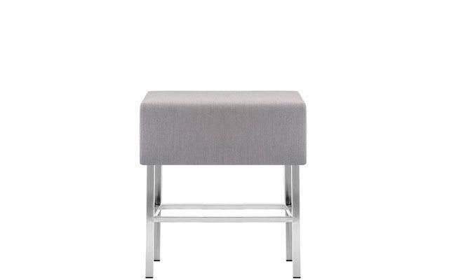 Host 223 High Pouf