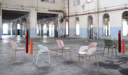 Hug 2380 Side Chair-Contract Furniture Store for hospitality, leisure & commercial projects