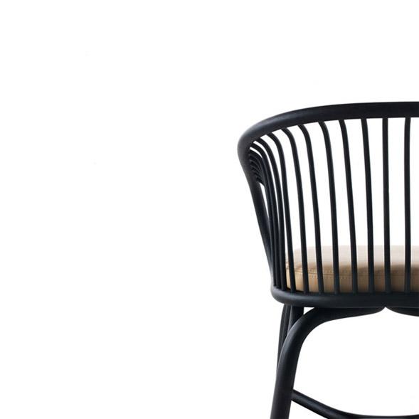 Huma Armchair