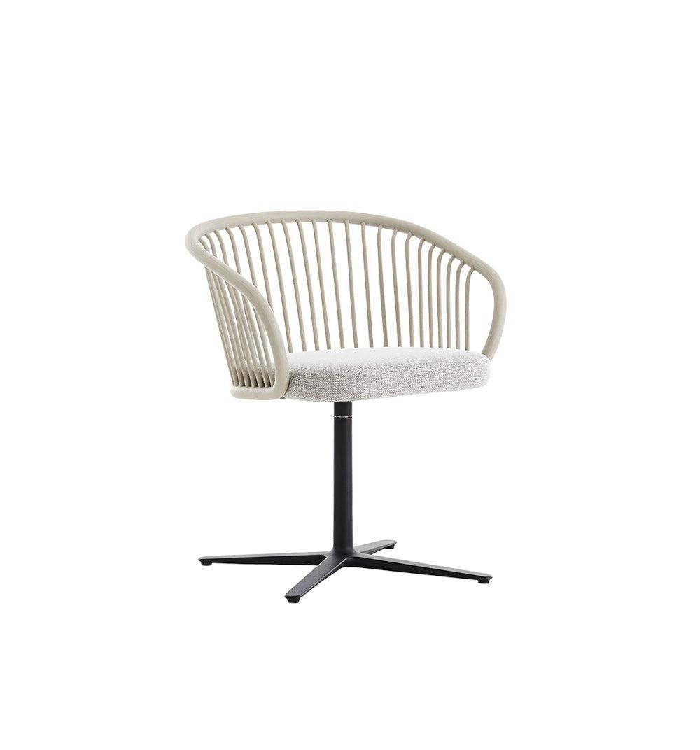 Huma Armchair-Contract Furniture Store for hospitality, leisure & commercial projects