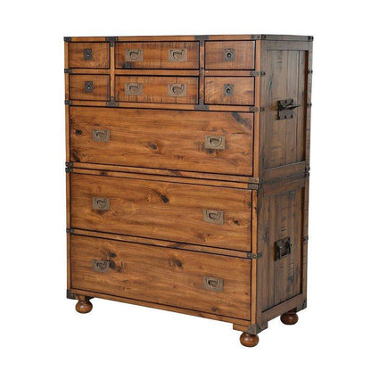 Huntingdon Split Chest