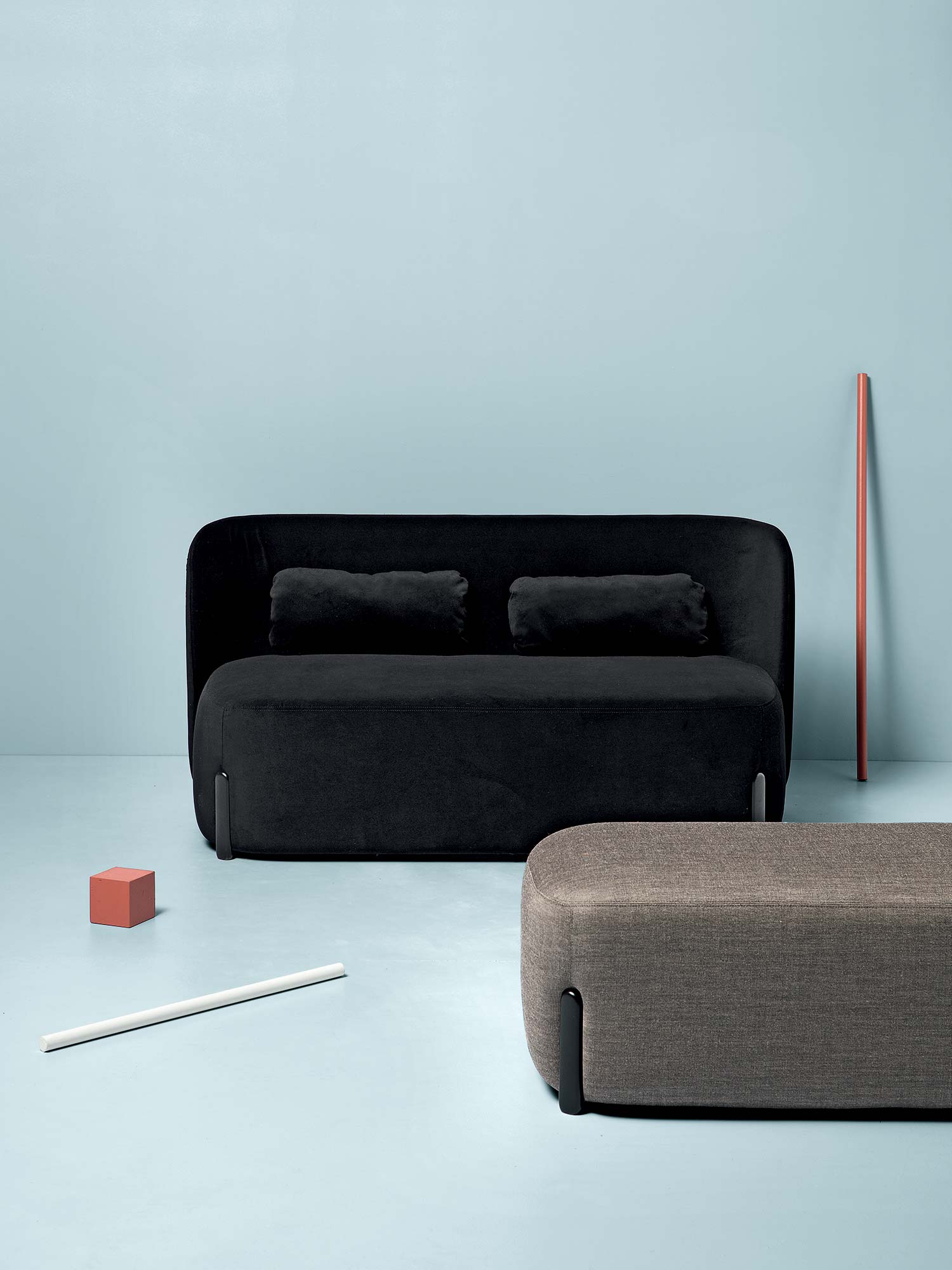 Hyppo 6.03.L Sofa-Contract Furniture Store for hospitality, leisure & commercial projects