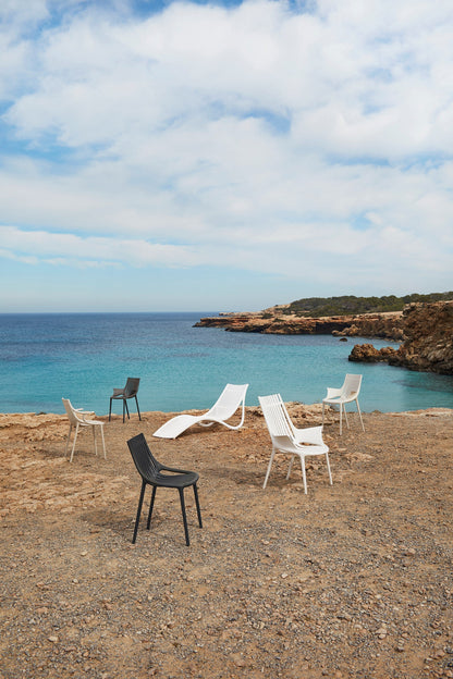 Ibiza Lounger-Contract Furniture Store for hospitality, leisure & commercial projects