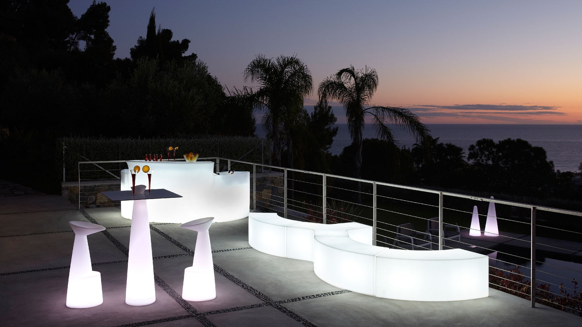 Ice Bar Counter