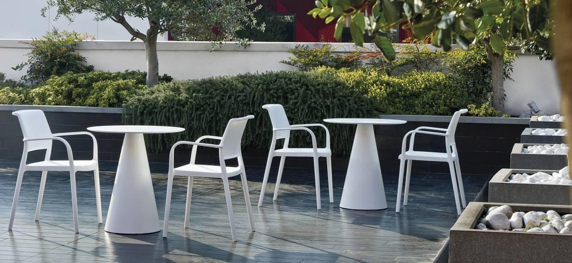 Ikon 865 Dining Base-Pedrali-Contract Furniture Store