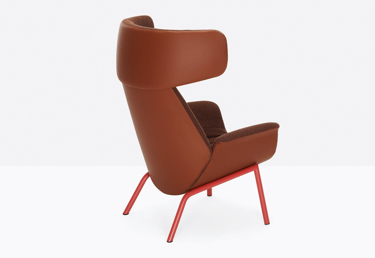 Ila 2022 Lounge Chair-Contract Furniture Store for hospitality, leisure & commercial projects