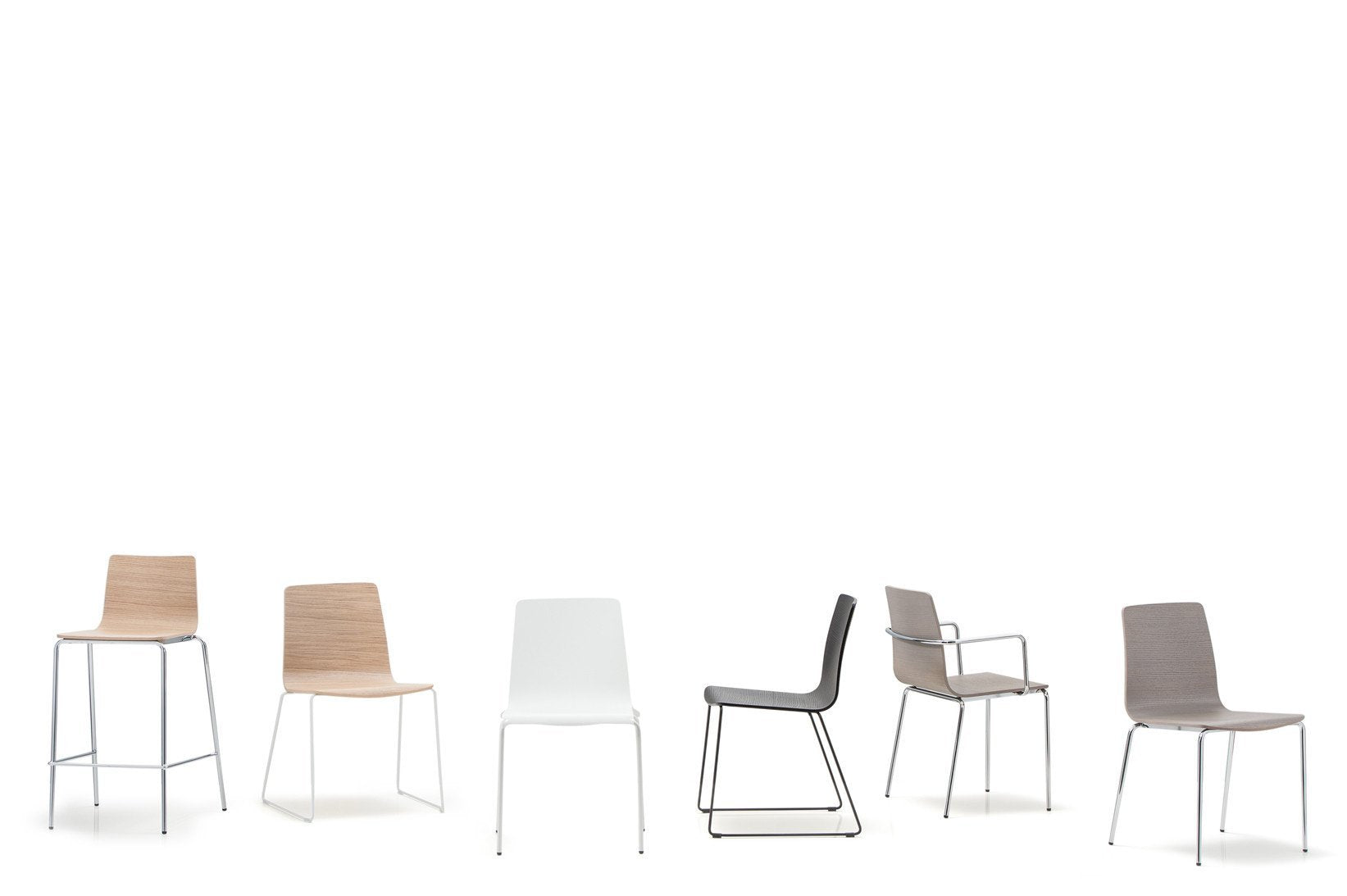 Inga 5613 Side Chair