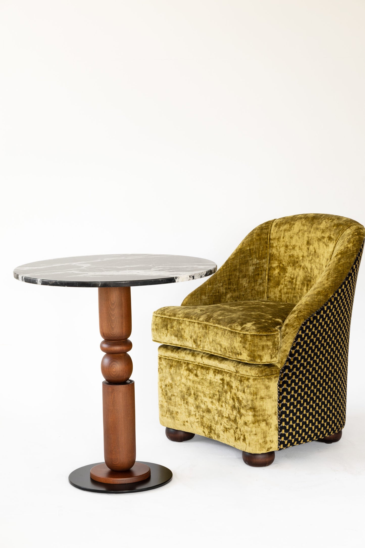 Ira Lounge Chair