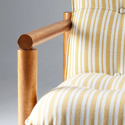 James Lounge Chair