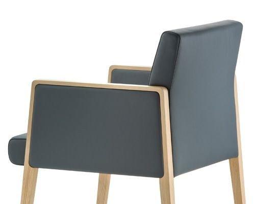 Jil 525 Armchair