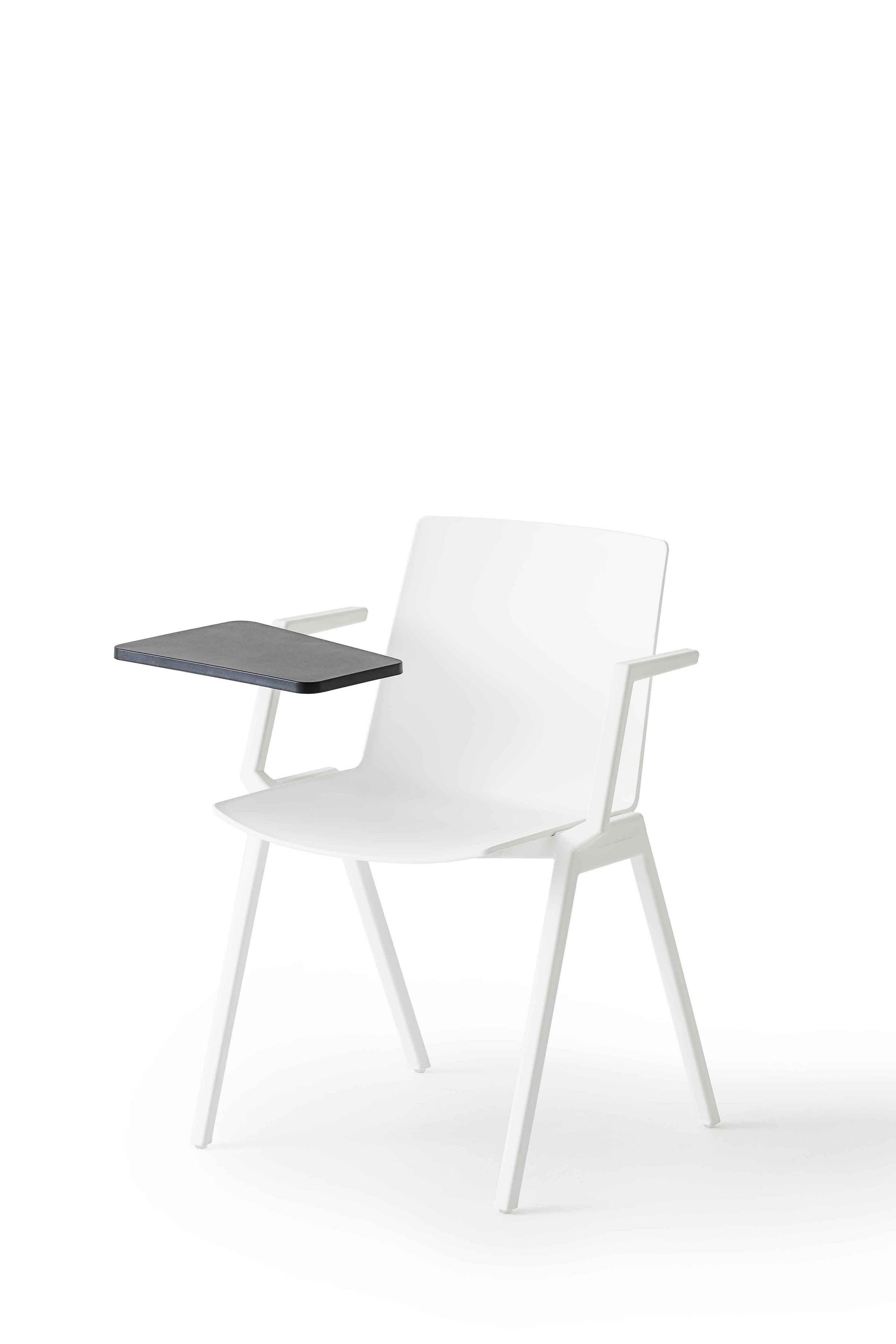 Jubel IVB Armchair