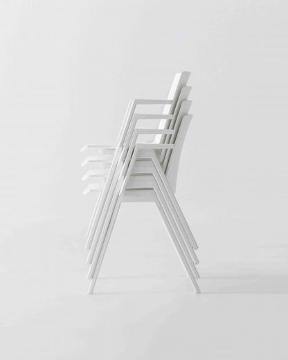 Jubel IVB Armchair