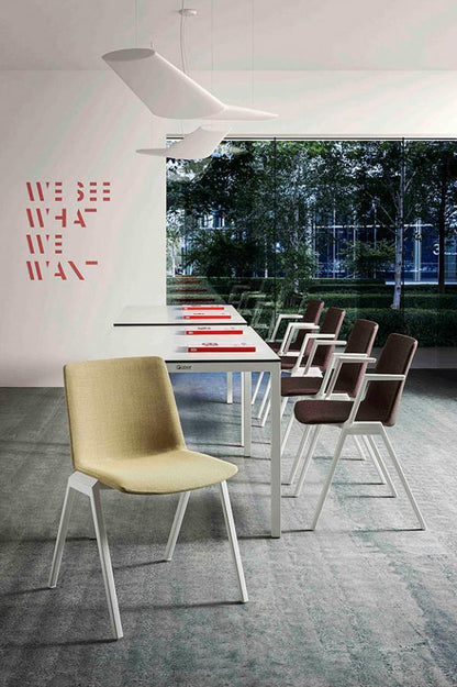 Jubel IVU Side Chair