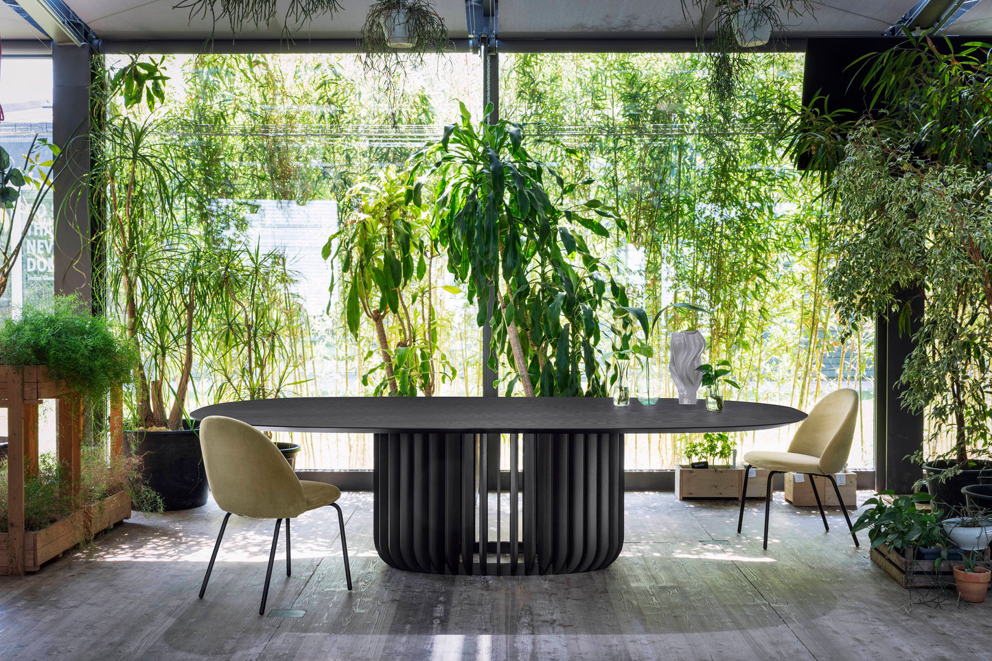 Juice Dining Table-Contract Furniture Store for hospitality, leisure & commercial projects