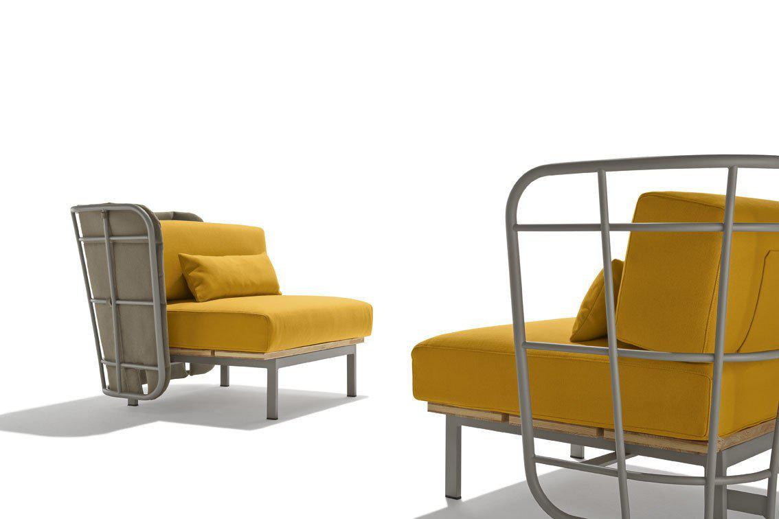 Jujube P-B Lounge Chair