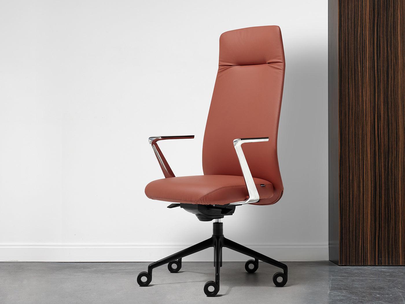 Jul Executive Chair