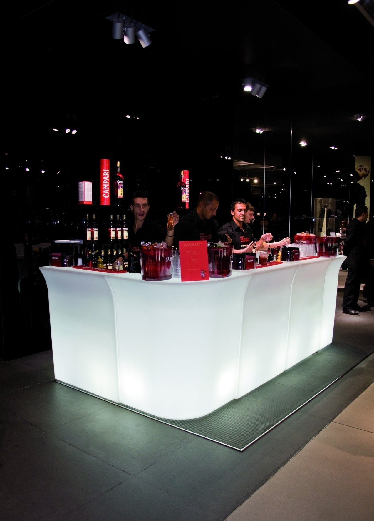 Jumbo Bar Counter