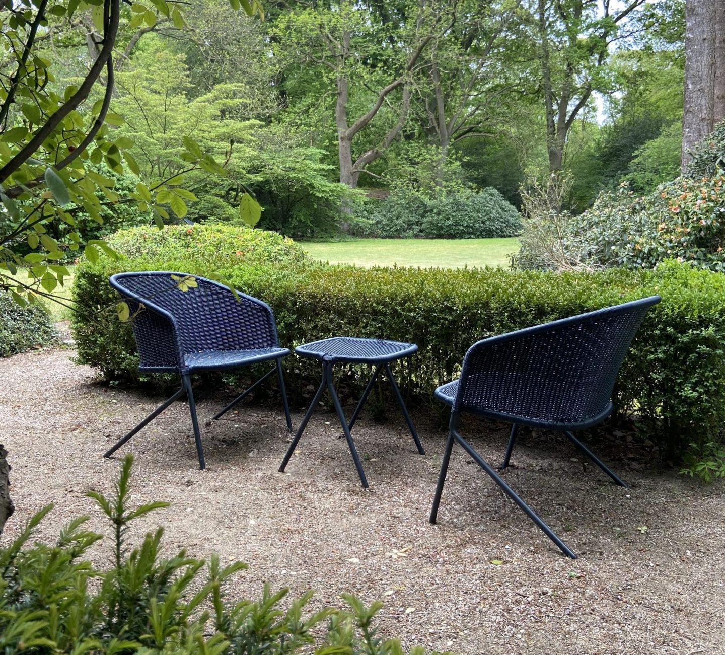 Kakī Lounge Chair-Contract Furniture Store for hospitality, leisure & commercial projects