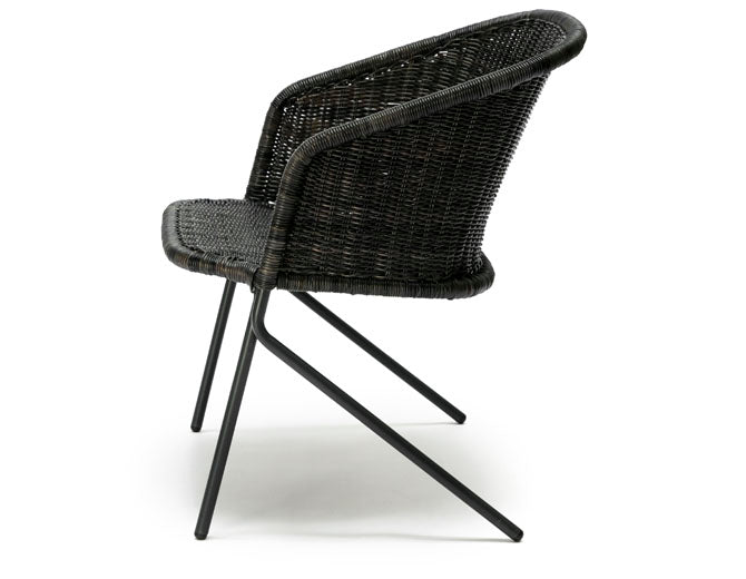 Kakī Lounge Chair-Contract Furniture Store for hospitality, leisure & commercial projects