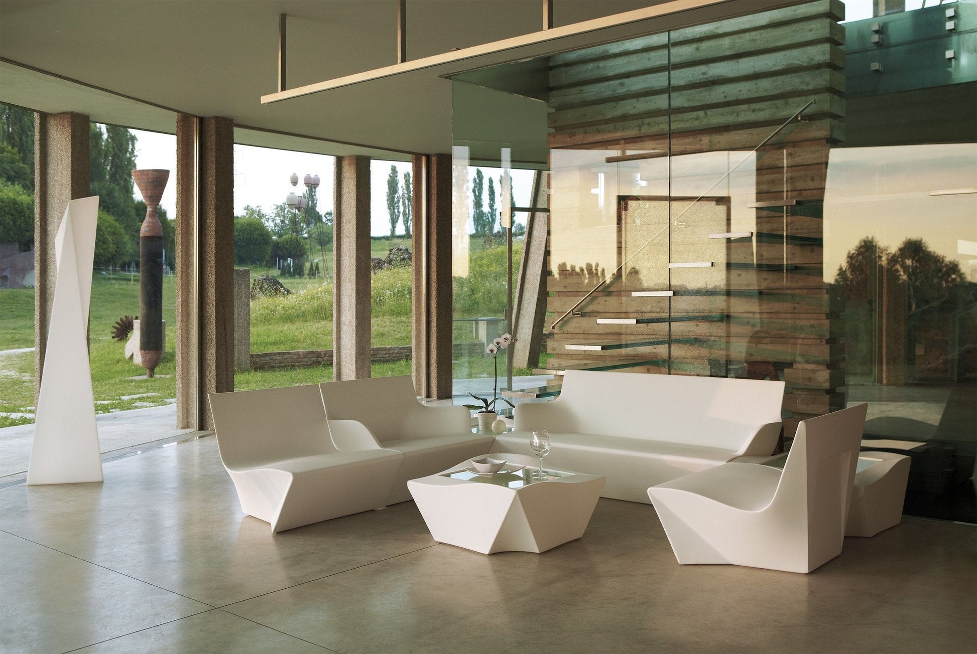 Kami Ichi Low Chair-Contract Furniture Store for hospitality, leisure & commercial projects